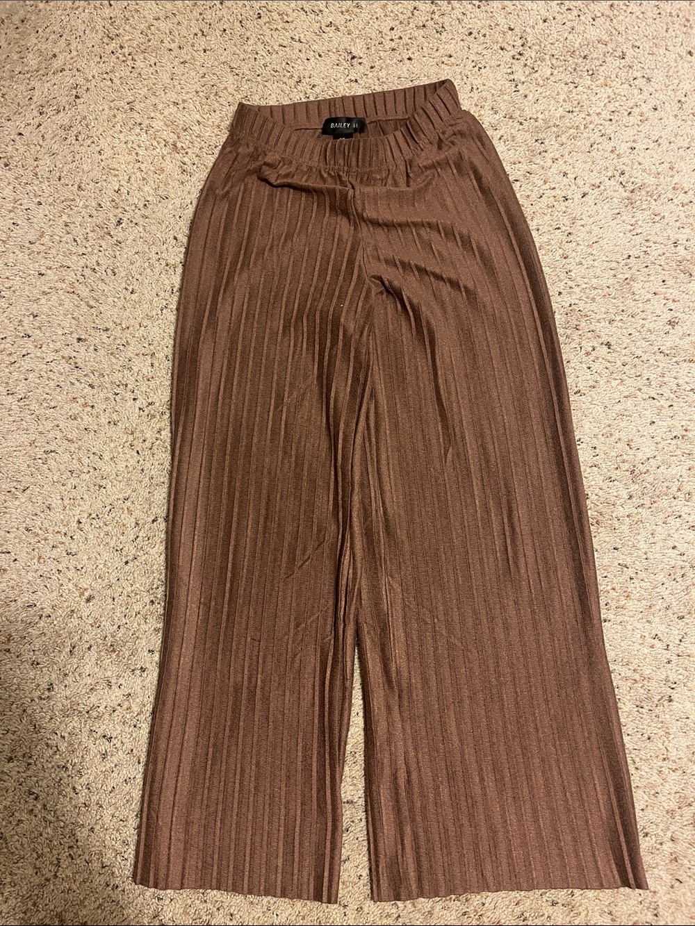Bailey 44 Chocolate Brown Pleated Wide-Leg Pants